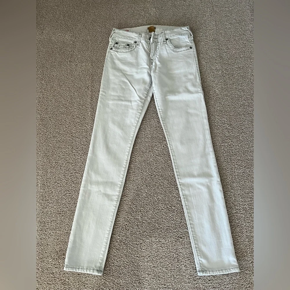True Religion Halle Low Rise Super Skinny Jeans – Light Gray | Size 25 - Picture 4 of 13